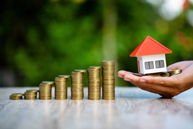 Saving to buy a home: is it always the priority?