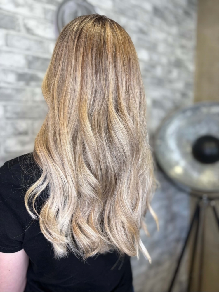 Balayage Signature SK Coif