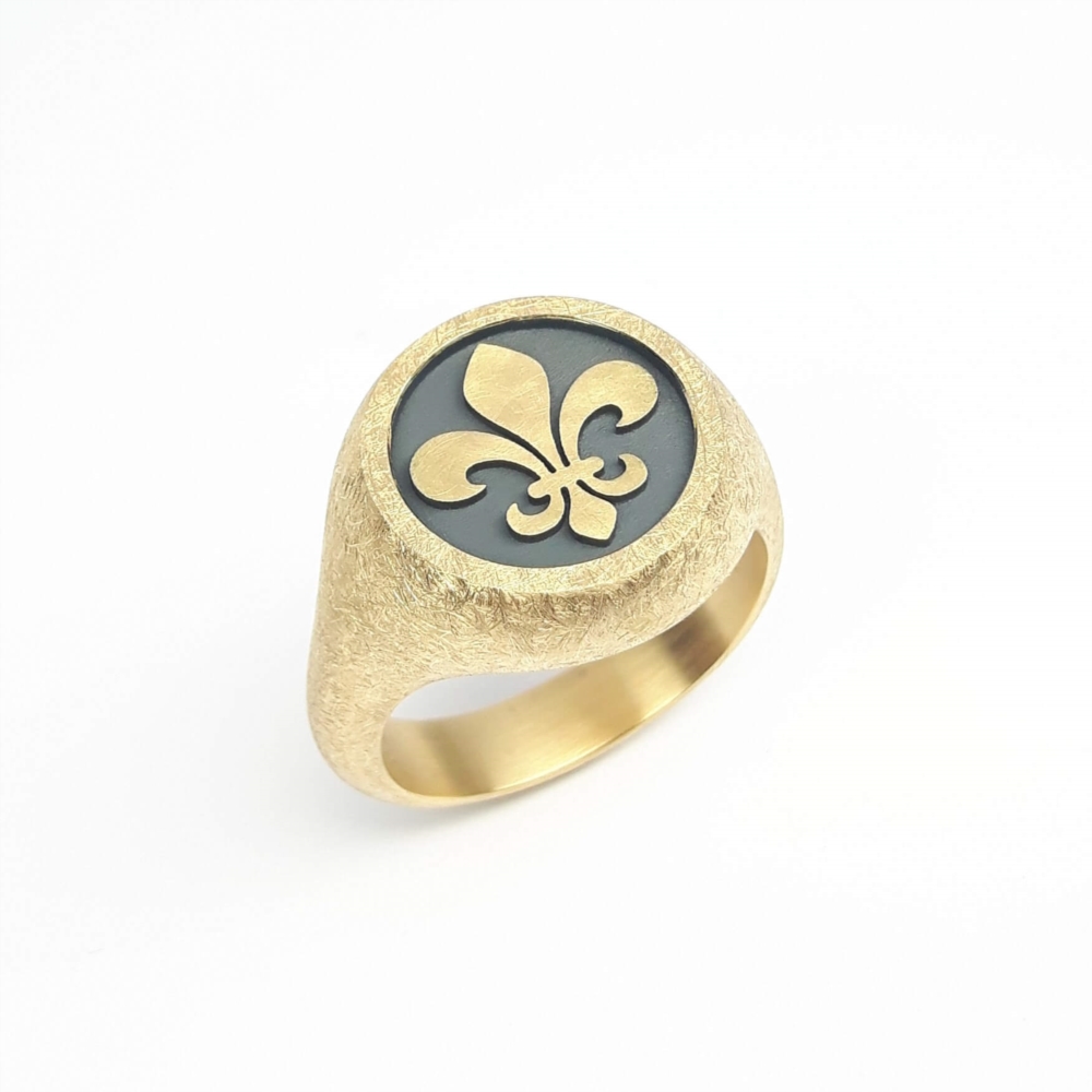 "fleur de lis", bague chevalière en or jaune 18kt. 
