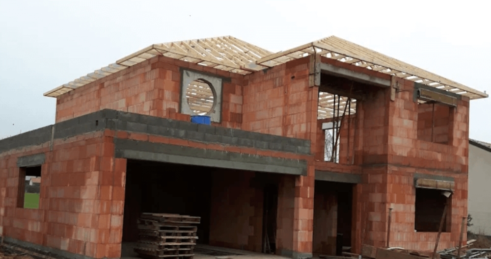 Des fondations jusqu’aux finitions : la fiabilité CARUSO