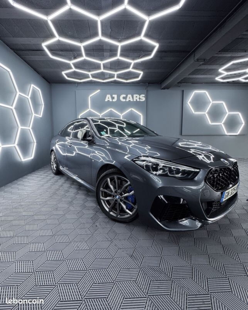 AJ CARS : Des véhicules fiables, prêts à partir !