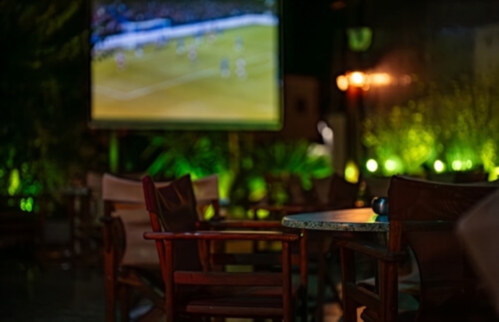 Diffusion des matchs de football en semaine à Luxembourg