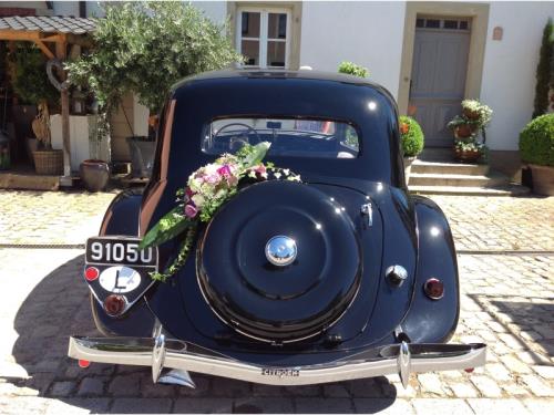 Arrangement de voiture