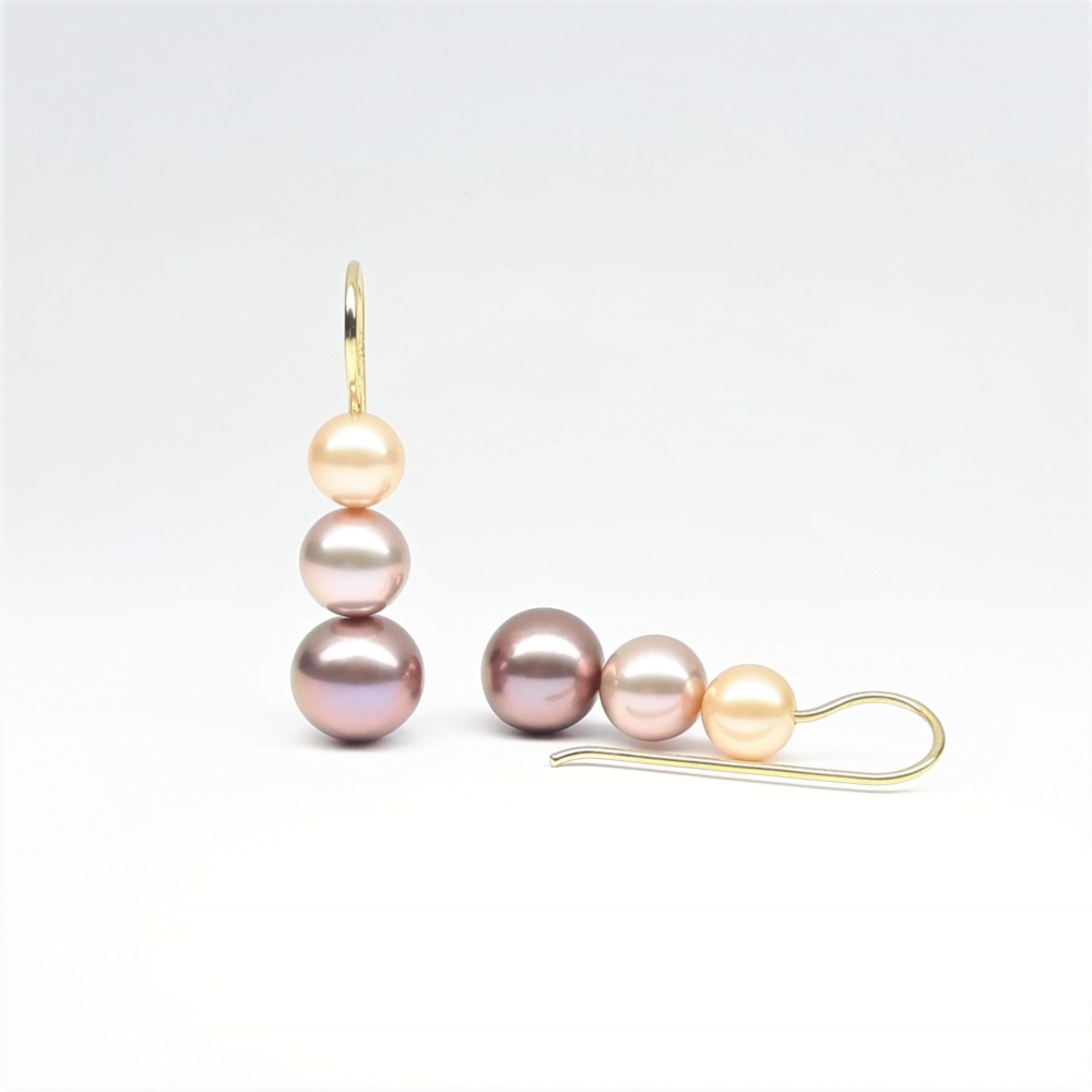 Boucles d'oreilles, or jaune 18kt, perles de culture Edison.