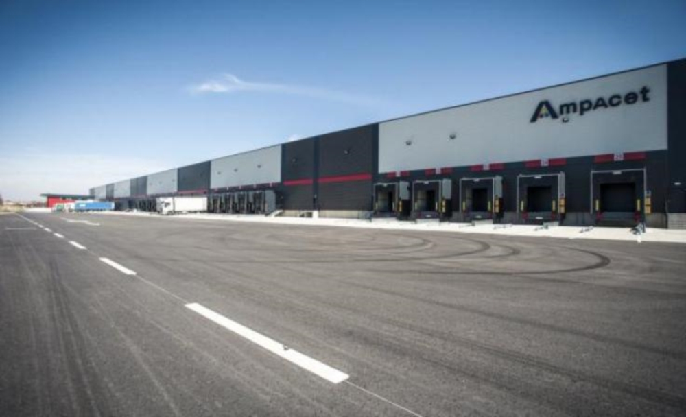 HALL LOGISTIQUE S.O.L.E.I.L.