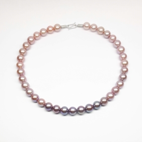 "summer vibes", collier en perles Edison et or 18kt.