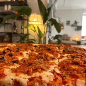 Pizzas & Focaccia