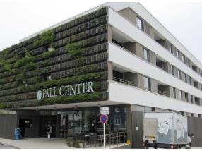Pall center 