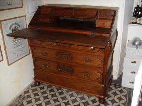 Commode 