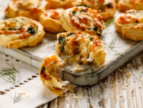  Catering 