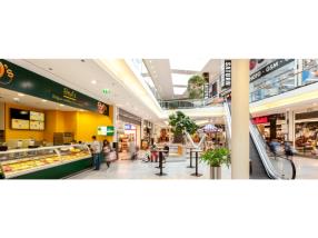SHOPPING CENTER