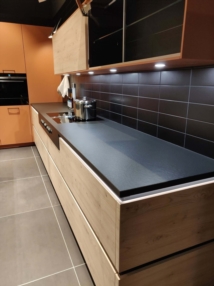 Plans de travail en granit, quartz et céramique