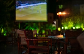 Diffusion des matchs de football en semaine à Luxembourg