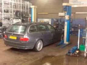 Services automobiles complets