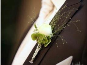 Boutonnière de fleurs