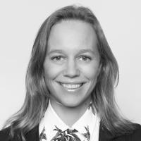 Mme Delphine Posson