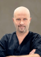 M Serge Manes