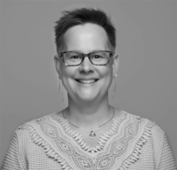 Mme Claudine Marteling