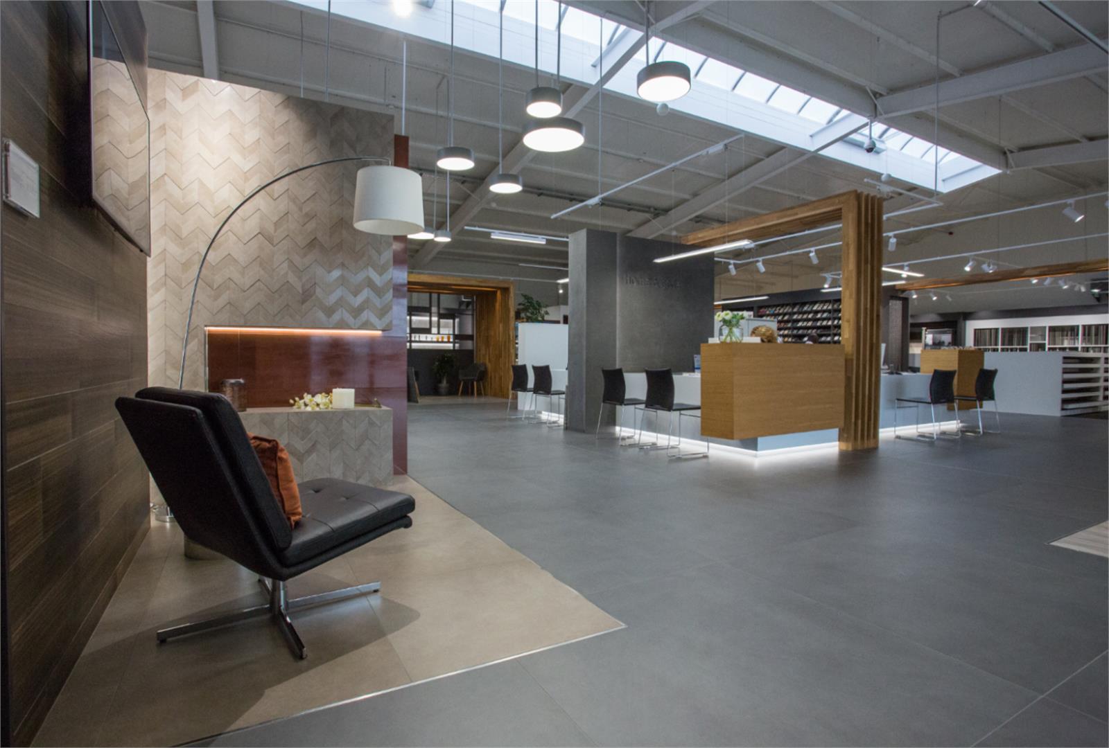 Bati C Aménagement de locaux, Machine et outillage Editus